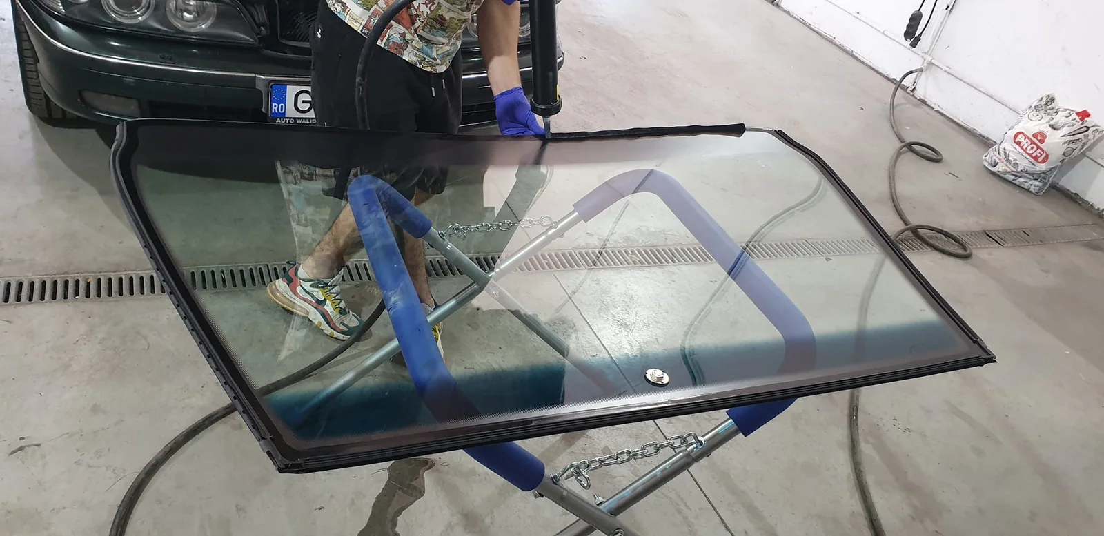 Lucrare pentru parbrize la AutoGlass Galați — fotografia 1