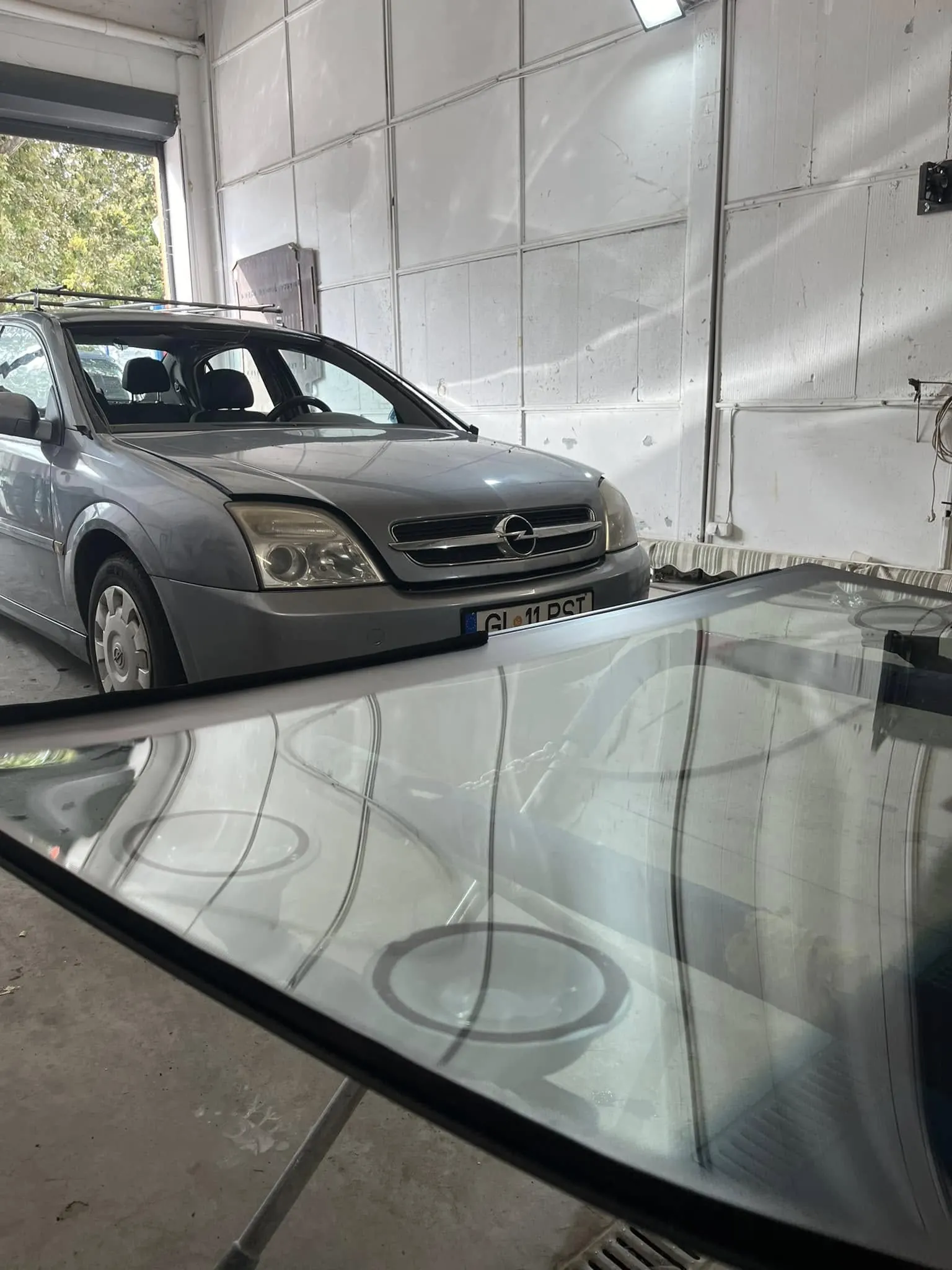 Lucrare pentru parbrize la AutoGlass Galați — fotografia 2